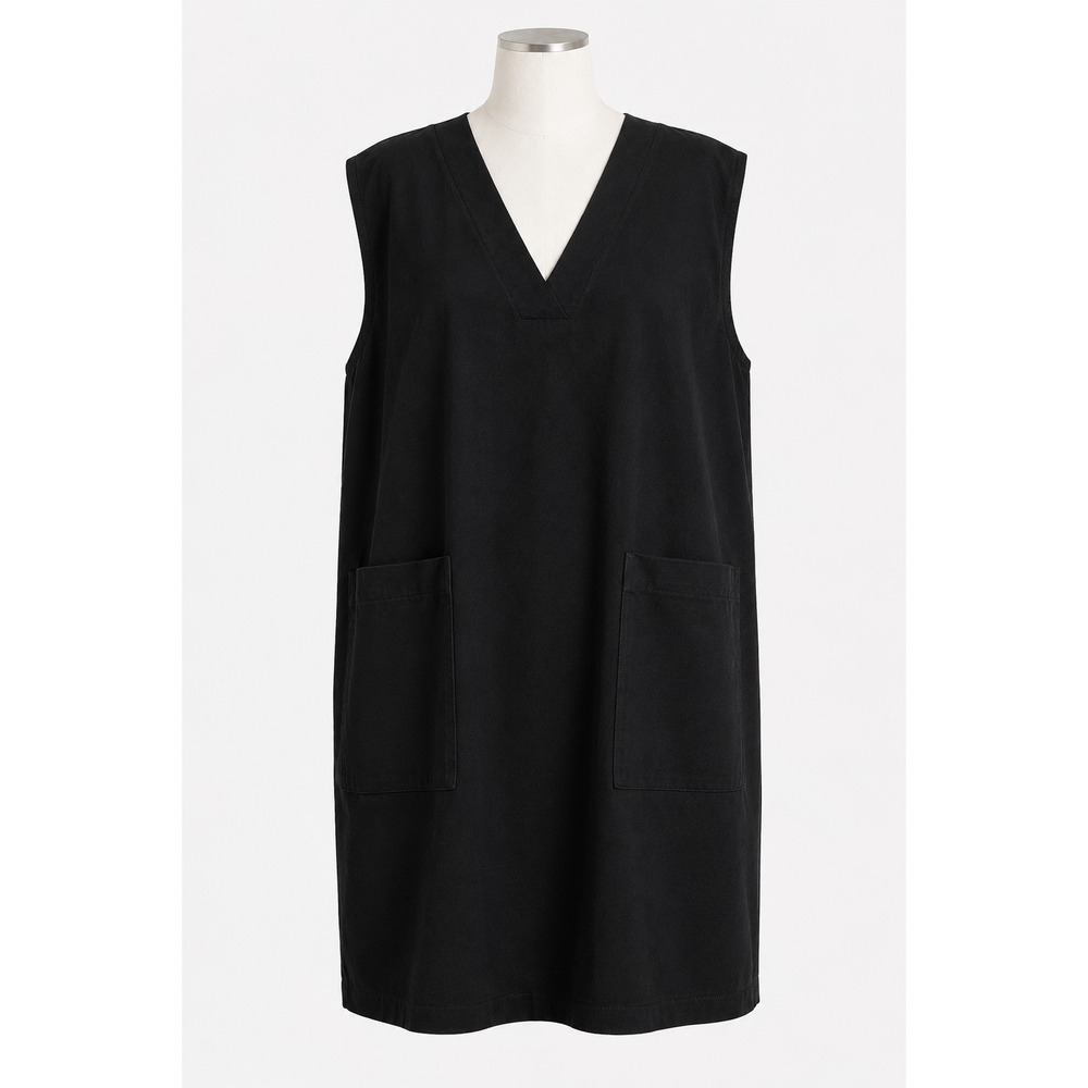 Sunja Link Pinafore Dress Black Cotton Canvas V-Neck Patch Pockets Oversized 1